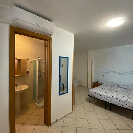 Lecce Castro (Lecce)